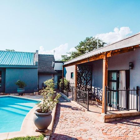 Le Grant Guesthhouse Apart otel Kroonstad Dış mekan fotoğraf
