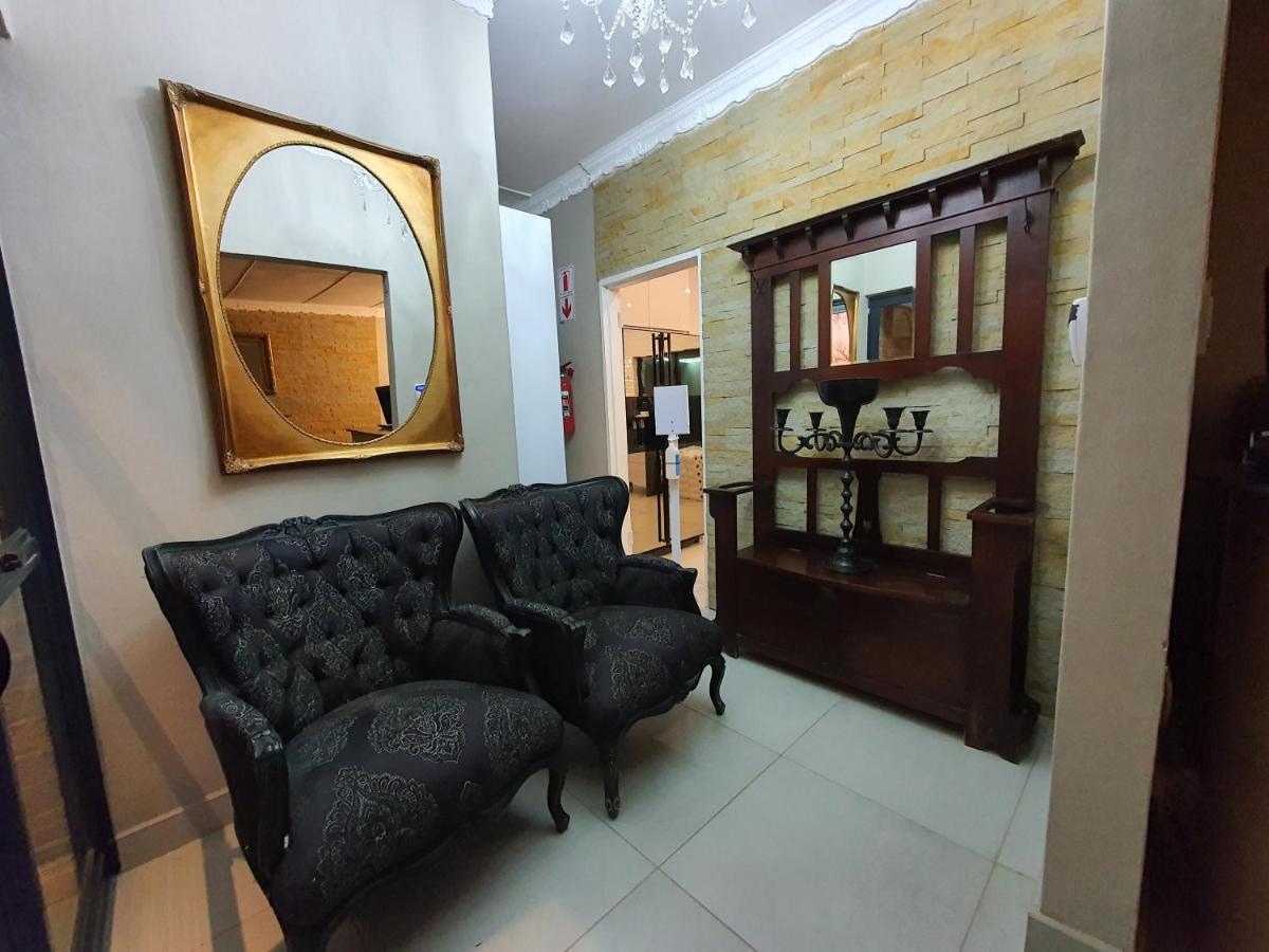 Le Grant Guesthhouse Apart otel Kroonstad Dış mekan fotoğraf