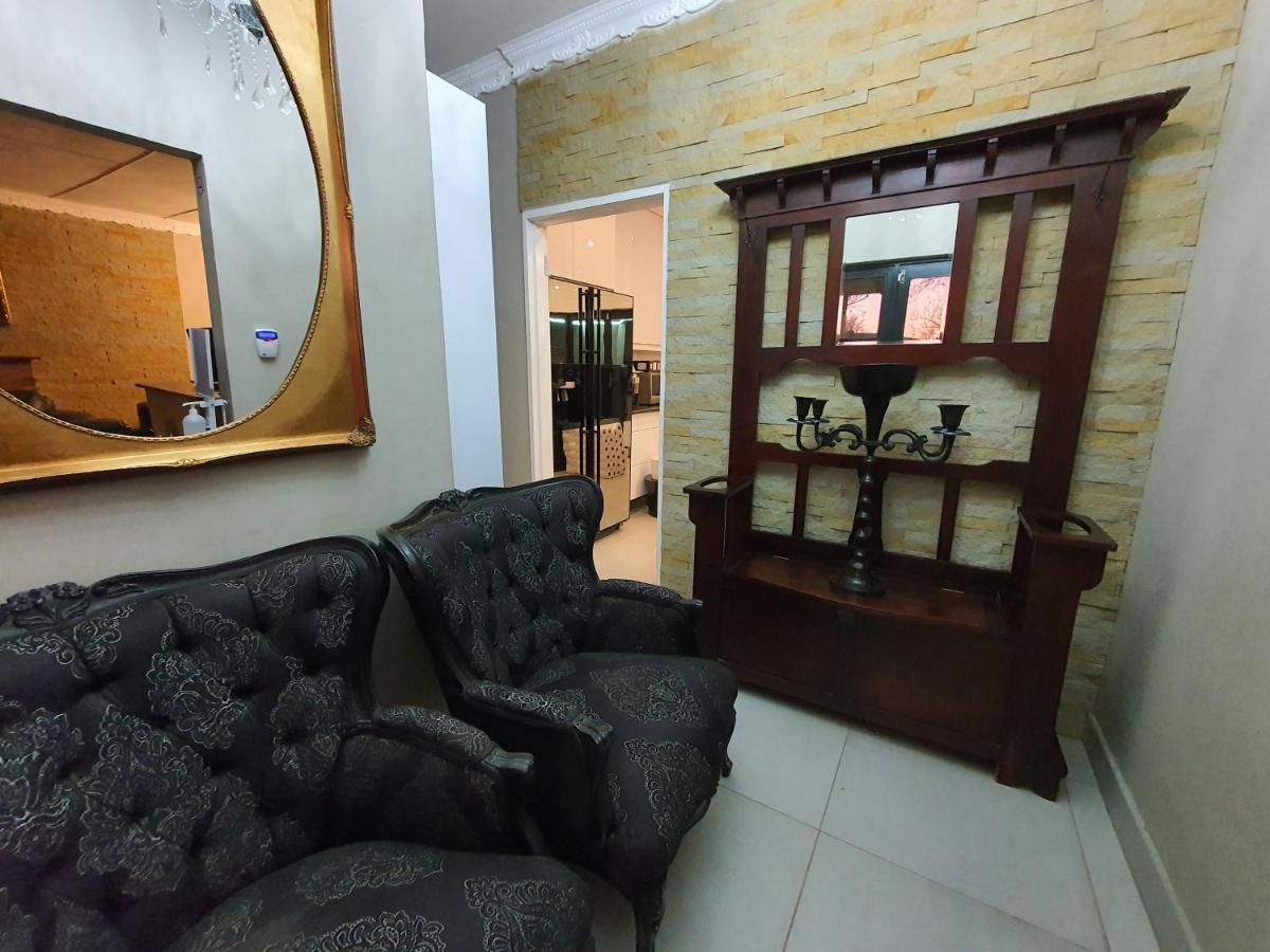 Le Grant Guesthhouse Apart otel Kroonstad Dış mekan fotoğraf