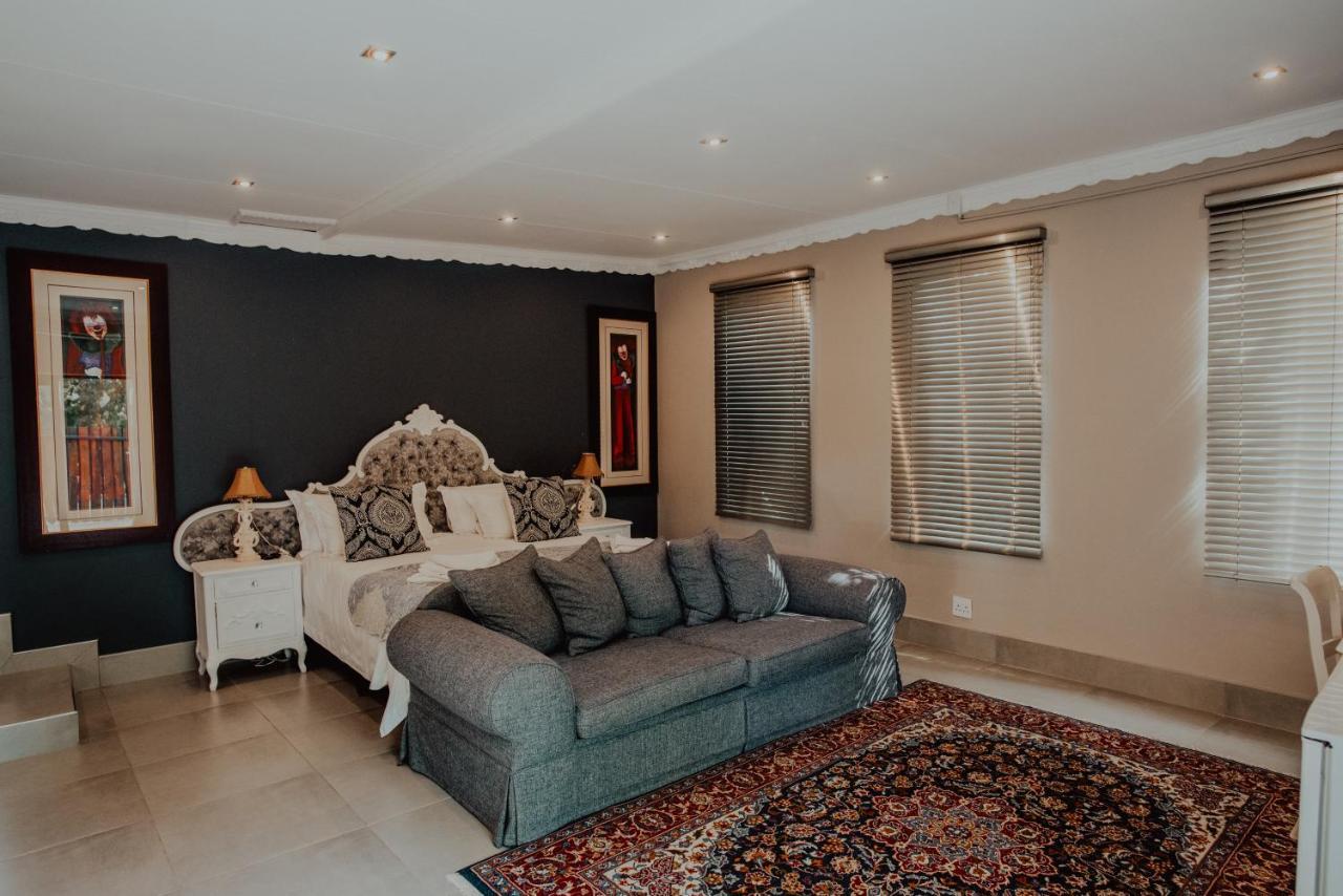 Le Grant Guesthhouse Apart otel Kroonstad Dış mekan fotoğraf