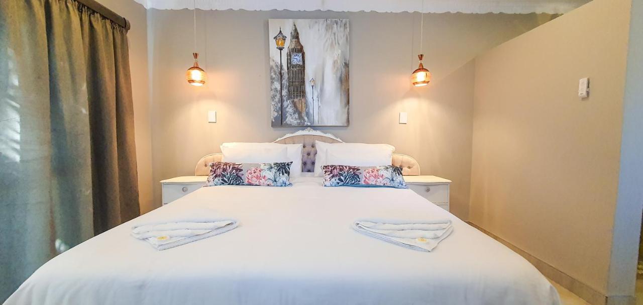 Le Grant Guesthhouse Apart otel Kroonstad Dış mekan fotoğraf
