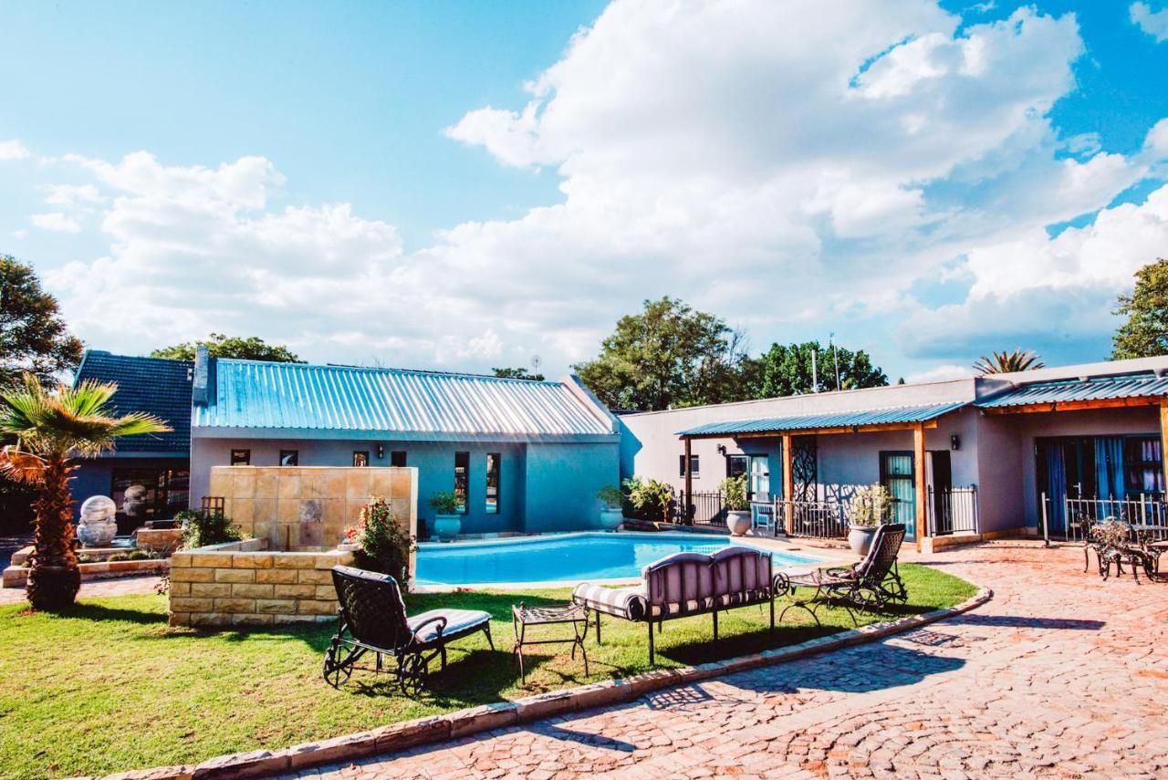 Le Grant Guesthhouse Apart otel Kroonstad Dış mekan fotoğraf