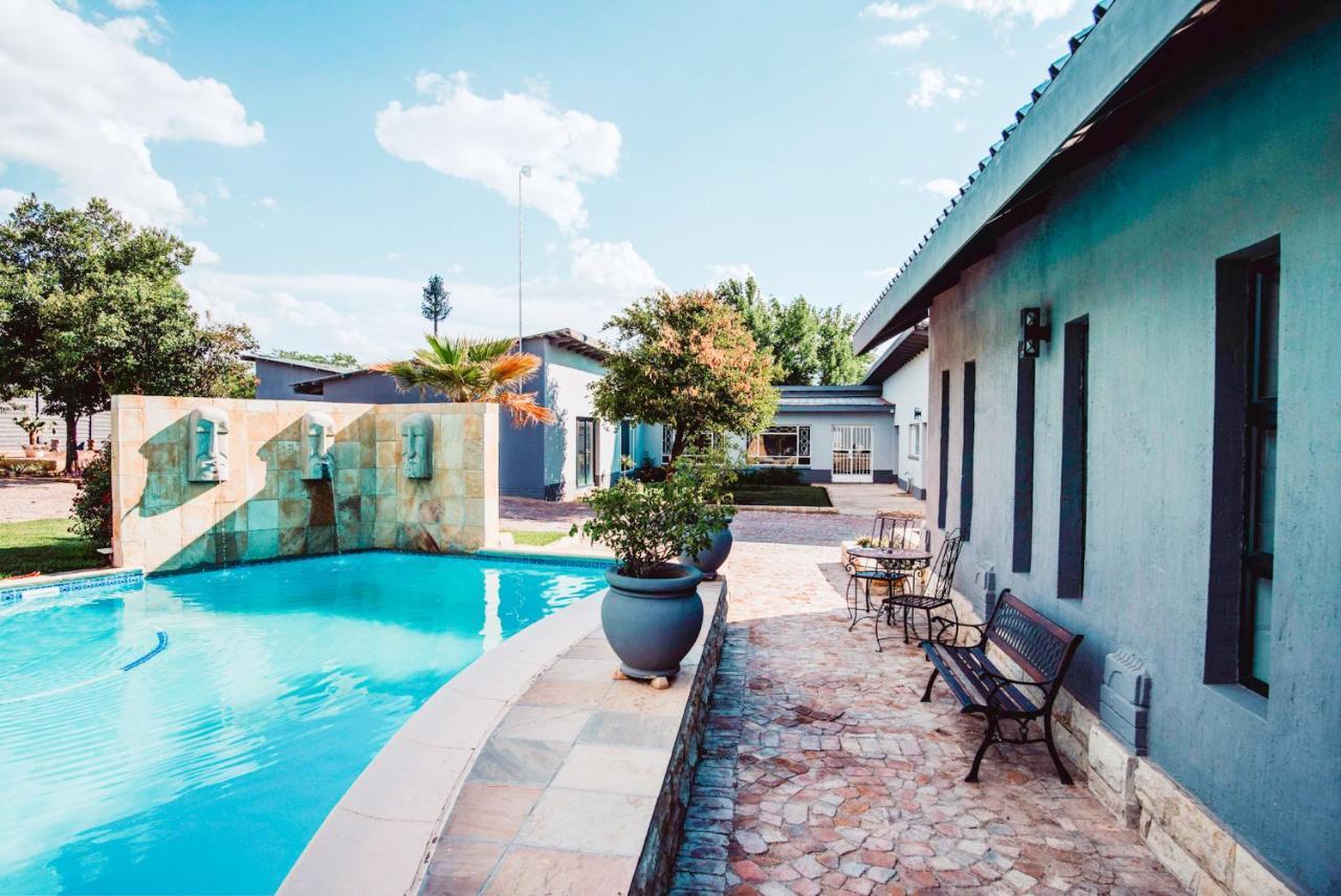Le Grant Guesthhouse Apart otel Kroonstad Dış mekan fotoğraf