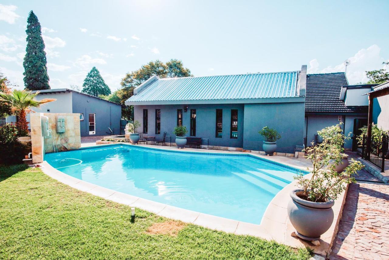 Le Grant Guesthhouse Apart otel Kroonstad Dış mekan fotoğraf