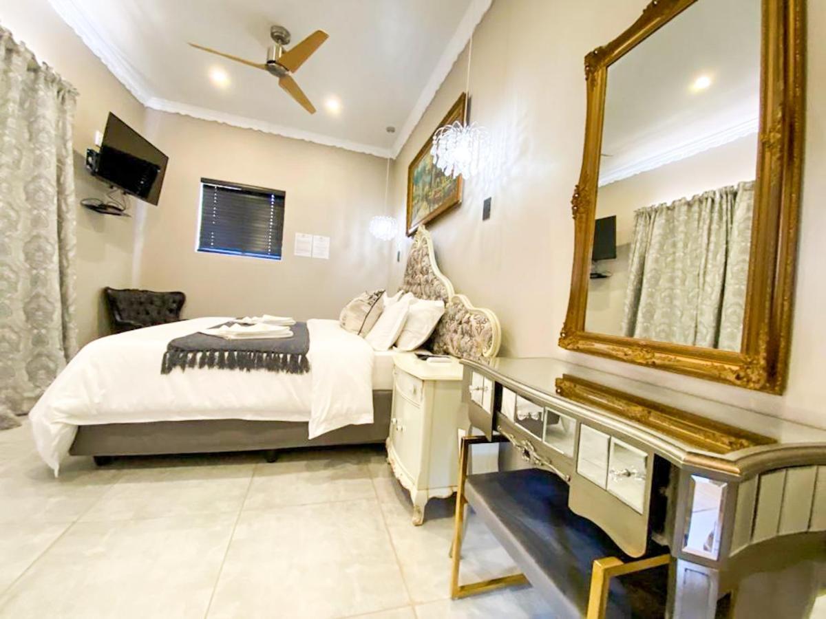 Le Grant Guesthhouse Apart otel Kroonstad Dış mekan fotoğraf